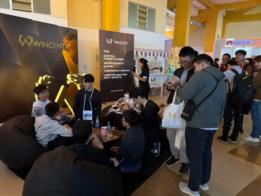 IOI — Wincent at the event